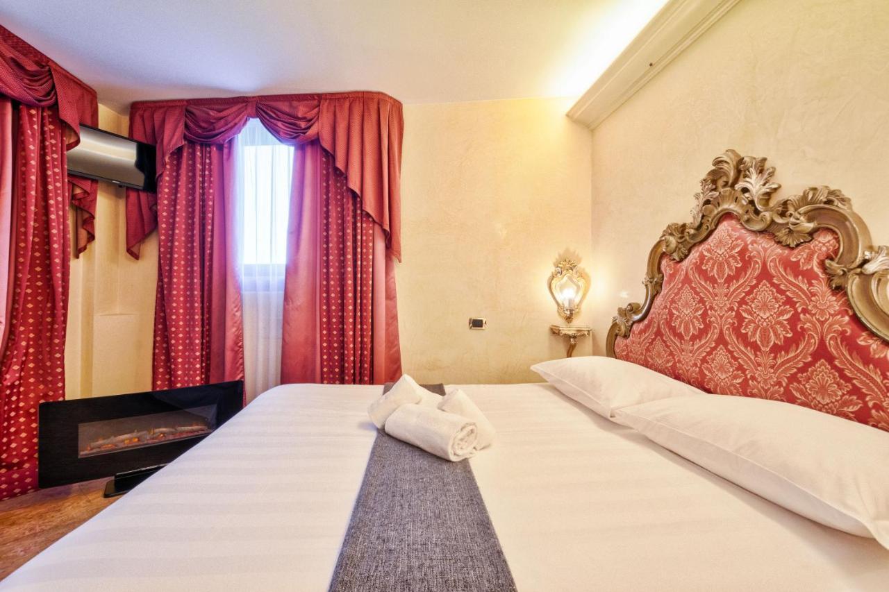 Hotel Vecellio Venice On The Lagoon 3*